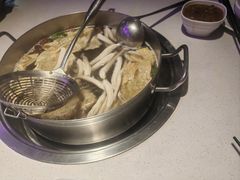 -山海龙·潮汕牛肉火锅(奥林春天店)