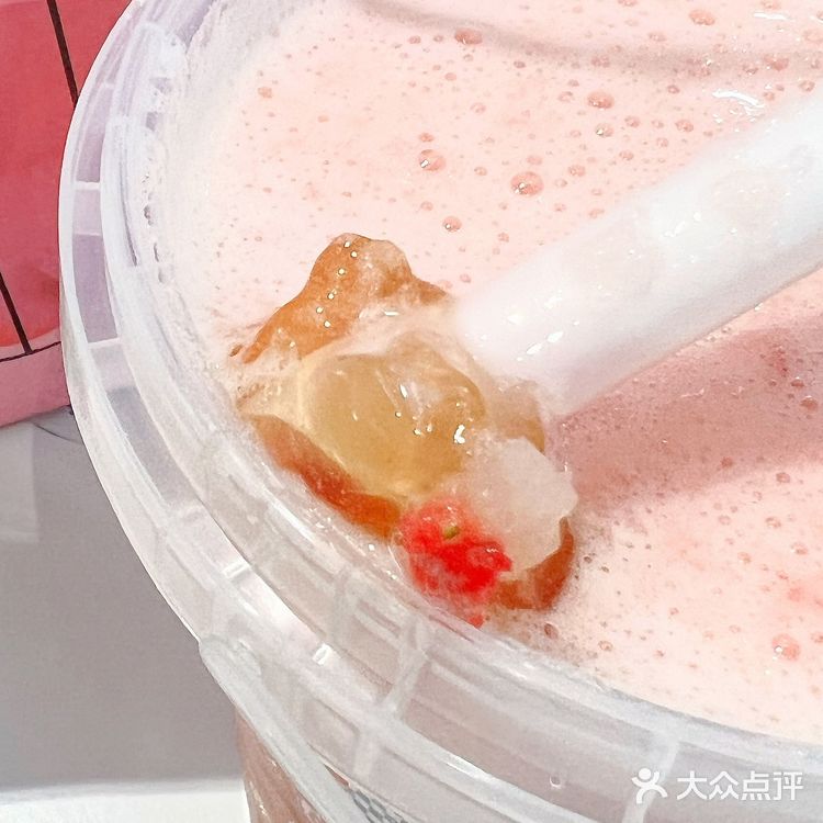 这杯一升装桃子真的绝了🍑无敌清爽夏日必备