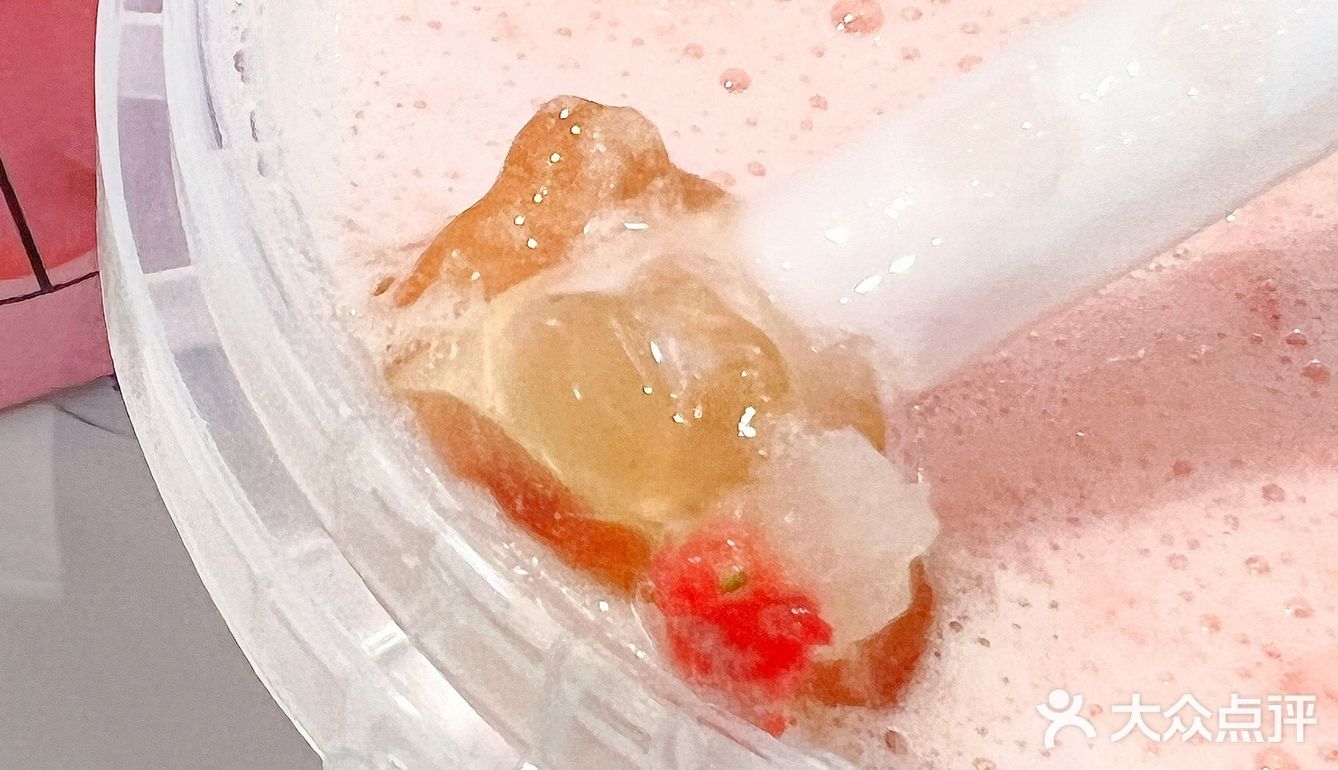 这杯一升装桃子真的绝了🍑无敌清爽夏日必备