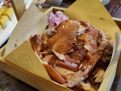 -唐山宴百姓府邸院落中餐