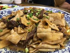 -壹阁胡羊焖饼(特色小吃街店)