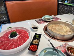-洪氏嗨捞·猪肚鸡火锅(阳光天地店)