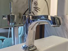 -上海滴水湖皇冠假日酒店