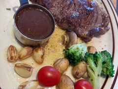 -菲滋意式餐厅(金华银泰城店)