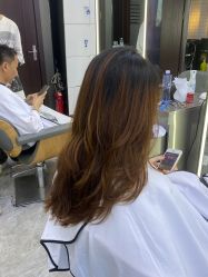 -藤野造型烫发染发