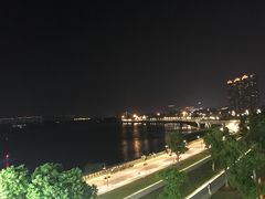 -南京眼步行桥