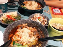 -八月美食小馆(银泰城总店)