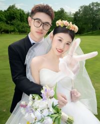 -青禾蒙娜丽莎婚纱摄影(武汉总店)