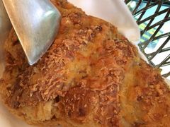 火腿芝士羊角-西点坊(浦东香格里拉店)