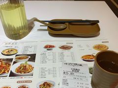 -小六汤包砂煲菜(文景路店)