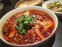 -万重锦·人文川菜馆(骡马市店)