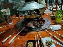 -炭虎子水浒烤肉(梦时代店)