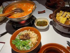 花溪牛肉粉-黔香阁(大上海时代广场店)