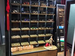 -肆兮眼镜·蔡司·徕卡战略合作店(大坪店)
