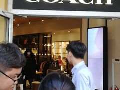 -COACH蔻驰(赛特奥特莱斯店)