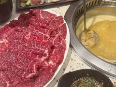 -鲜入围煮花胶鸡海鲜火锅