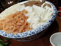 -重庆大队长火锅(临沂店)