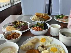 -东方豪景花园酒店·怡景旋转餐厅