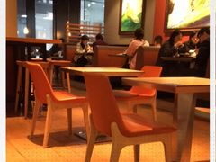 大堂-The Habit Burger Grill 哈比特汉堡(复兴soho店)