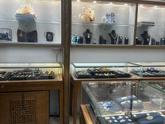 -品真阁华夏典当行(四通桥店)