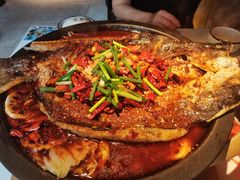-鸣记脆皮烤鱼·海鲜烤鱼(三八广场店)