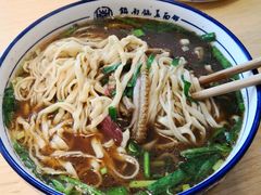 -镇南锅盖面馆(解放路店)