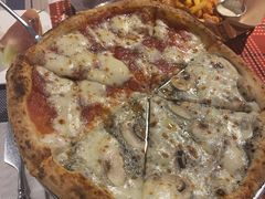 双拼披萨-Primo·丽莫意大利窑烤披萨