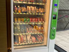 -上海滴水湖皇冠假日酒店