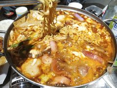 芝士肥牛年糕火锅-Meet Sun韩式大排档(五一广场7MALL店)