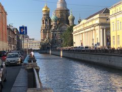 -滴血救世主教堂