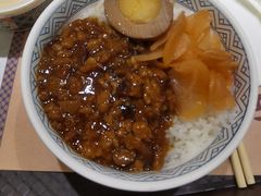 卤肉饭-吉野家(大悦城店)