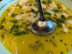 -临界音乐酒馆·小龙虾·江湖菜(华熙LIVE·鱼洞店)