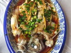 清蒸白水鱼-邱记私房菜·十八年本地菜