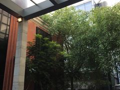 -广州卡丽酒店(大金钟路地铁站店)