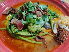 -老街称盘麻辣烫(真武路店)