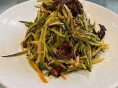 肉丝拌东北大盘菜-香融府·烤鸭·家常菜(马家堡路店)