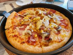 必胜硬核肉多多比萨-必胜客(东莞地王店)