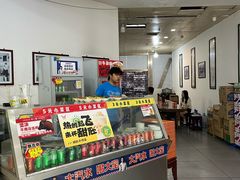 -牛一嘴·兰州牛肉面·大盘鸡(财富中心店)