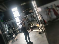 -CXFIT 陈徐健身工作室(凯旋店)