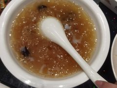 -香山湖家家宴(中山陵店)