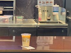 -瑞幸咖啡(Lab·前海壹方汇负一楼店)