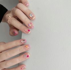 -LILY NAILS美甲美睫