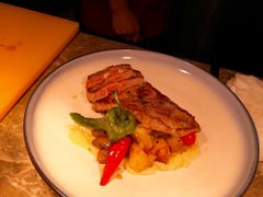 -阿妮叶李(光谷世界城店)