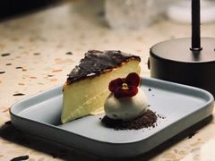巴斯克芝士流心蛋糕-La Maison 夜来香(进贤路店)