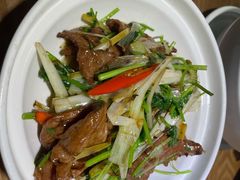 -吕氏疙瘩汤·新鲁菜(新贵和店)
