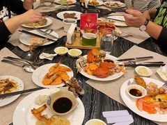 -东方红海鲜百汇(国际大厦店)
