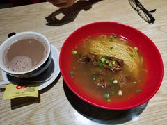 -滋味满屋美食坊(上海街店)