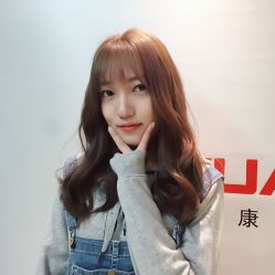 -苑苑发型设计