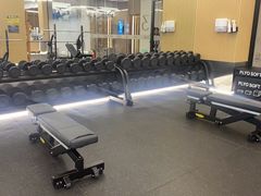 -Z&B Fitness Studio·Gym(前滩L+PLAZA店)