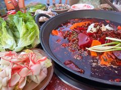 -赵美丽·重庆社区火锅·直营店(火车东站·中豪国际店)